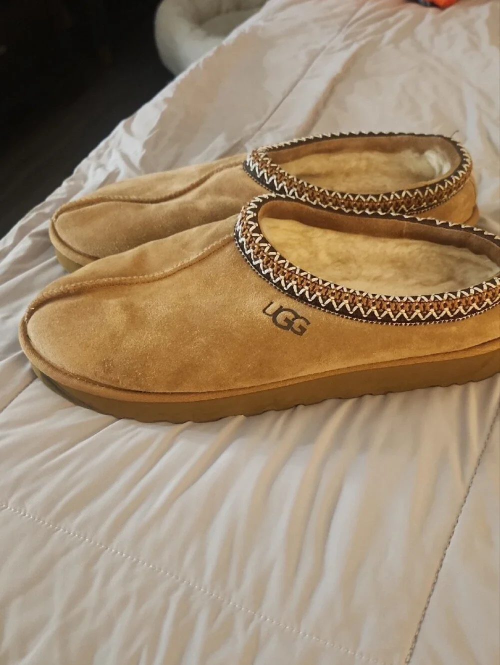 UGG Mens Tasman Mule in Chestnut/Tan with Trim